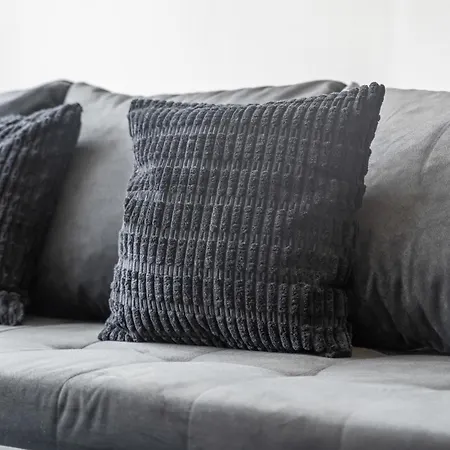 Hub - Free Parking - Sleeps 5 Apartament *