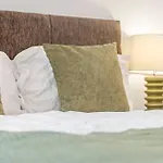 Hub - Free Parking - Sleeps 5 * Leeds (West Yorkshire)